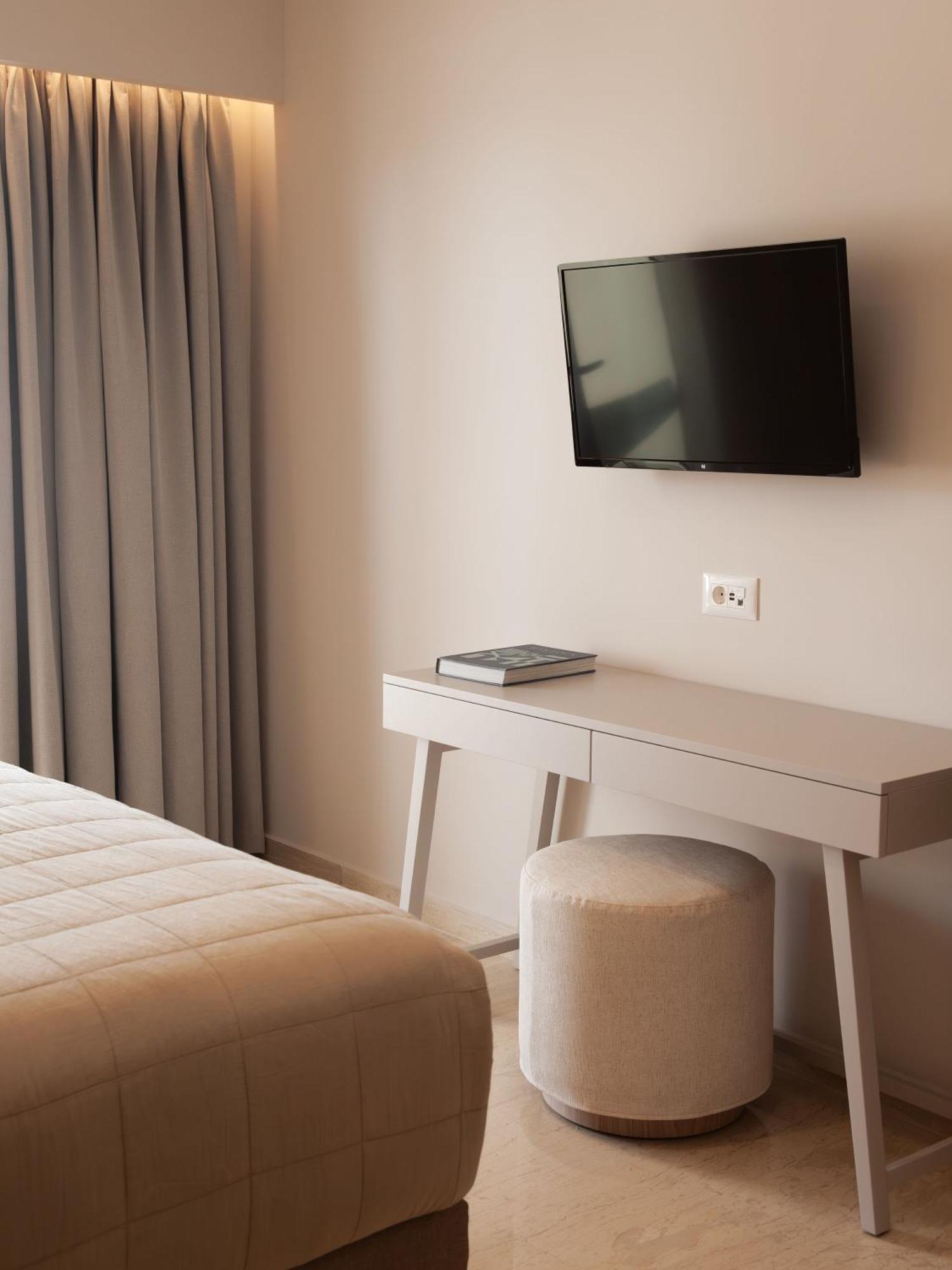 Ariadne Suites Plakiás Quarto foto